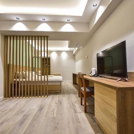 Baron Boutique Hotel Erivan Exterior foto